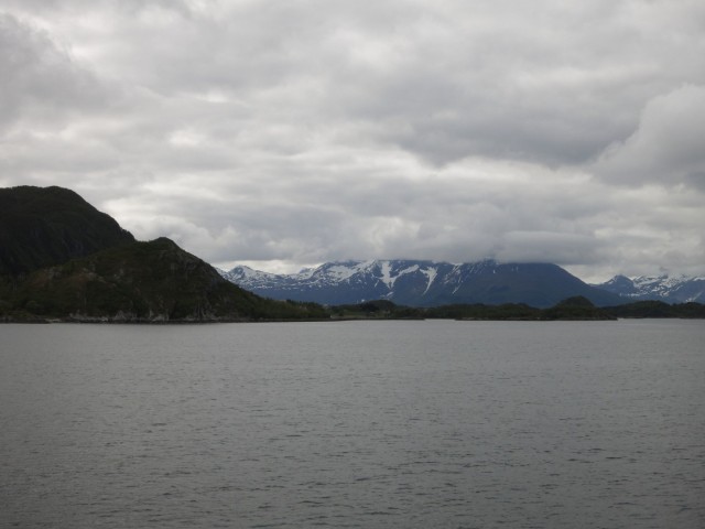 Hurtigruten_2015-06-20_09-06